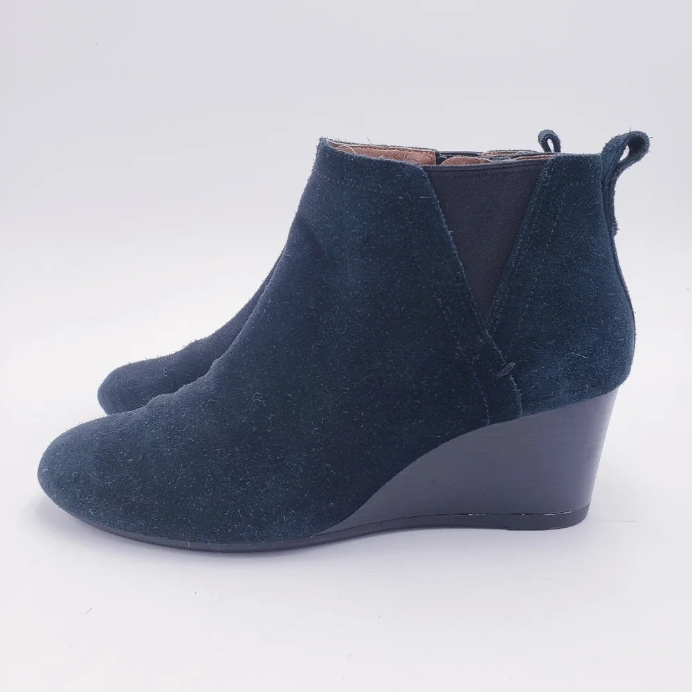 Vionic Paloma Ankle Wedge‎ Boot Bootie Black Suede Waterproof Size 7.5